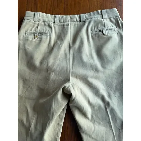 Bills Khakis Vintage M1 Relaxed Fit Pleated Chinos - 38x33 - Picture 3 of 4